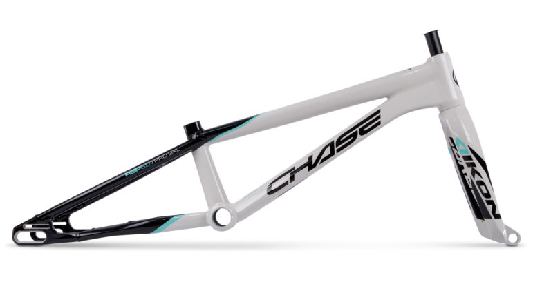 Chase RSP 6.0 Cement / Black / Teal